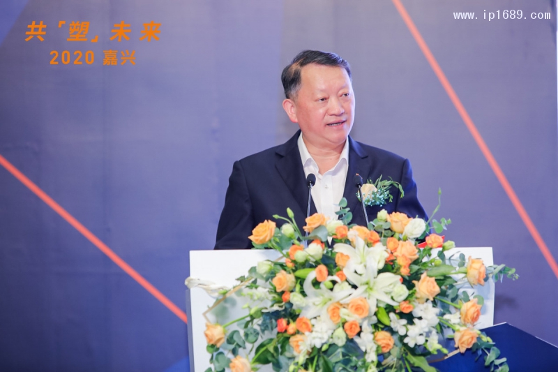 嘉興市委常委、嘉興經(jīng)濟技術開發(fā)區(qū)（國際商務區(qū)）黨工委書記陳利眾先生致辭